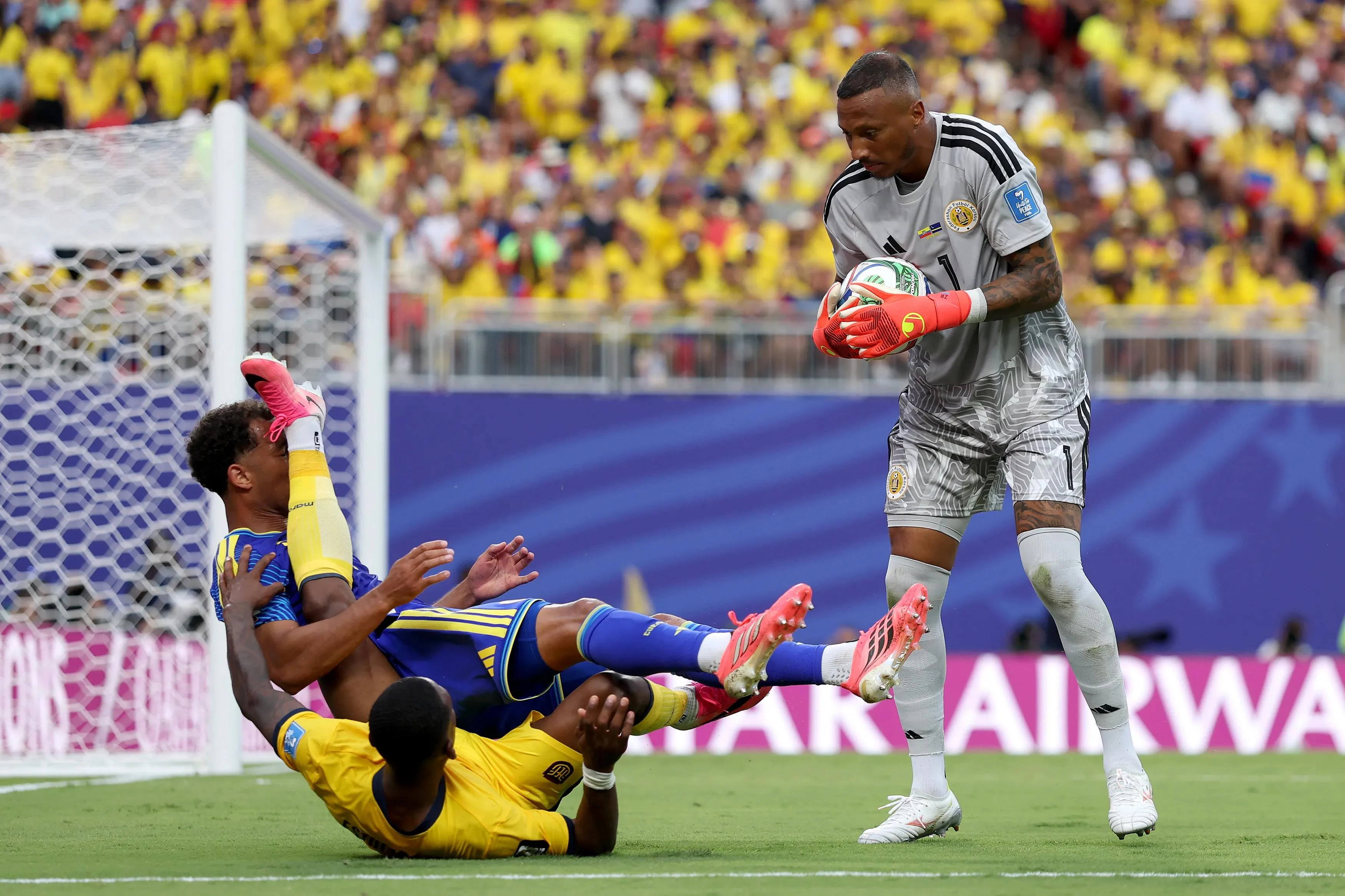 FIFA世界杯经典绝杀战役回顾与FIFA世界杯经典绝杀战役回顾相关问题1的核心差异是什么